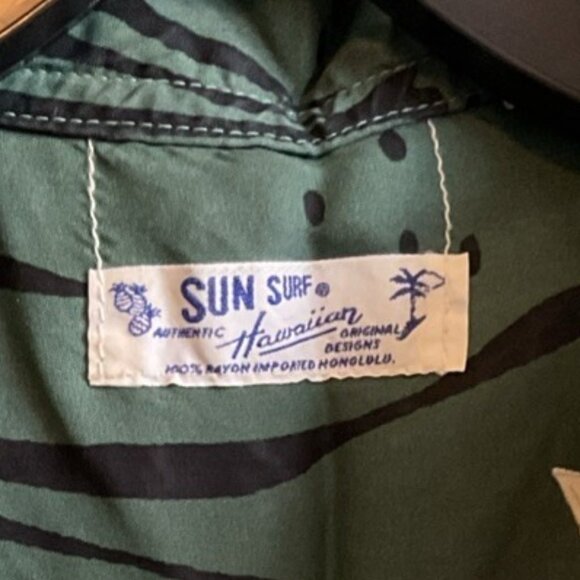 Sun Surf Japan Original Hawaiian Prints Green Yellow Fish Shirt Size Small S - Picture 4 of 9